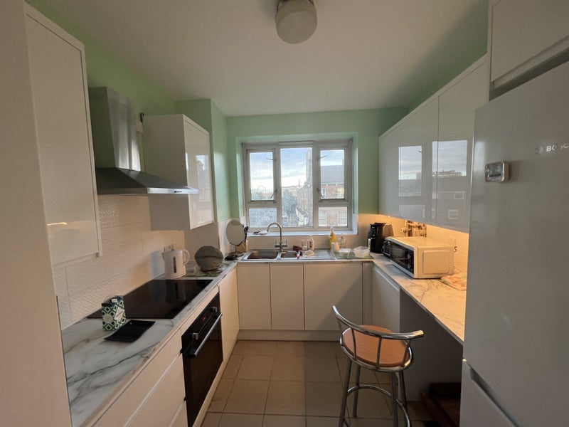 Room Penrose Street in Greater London
