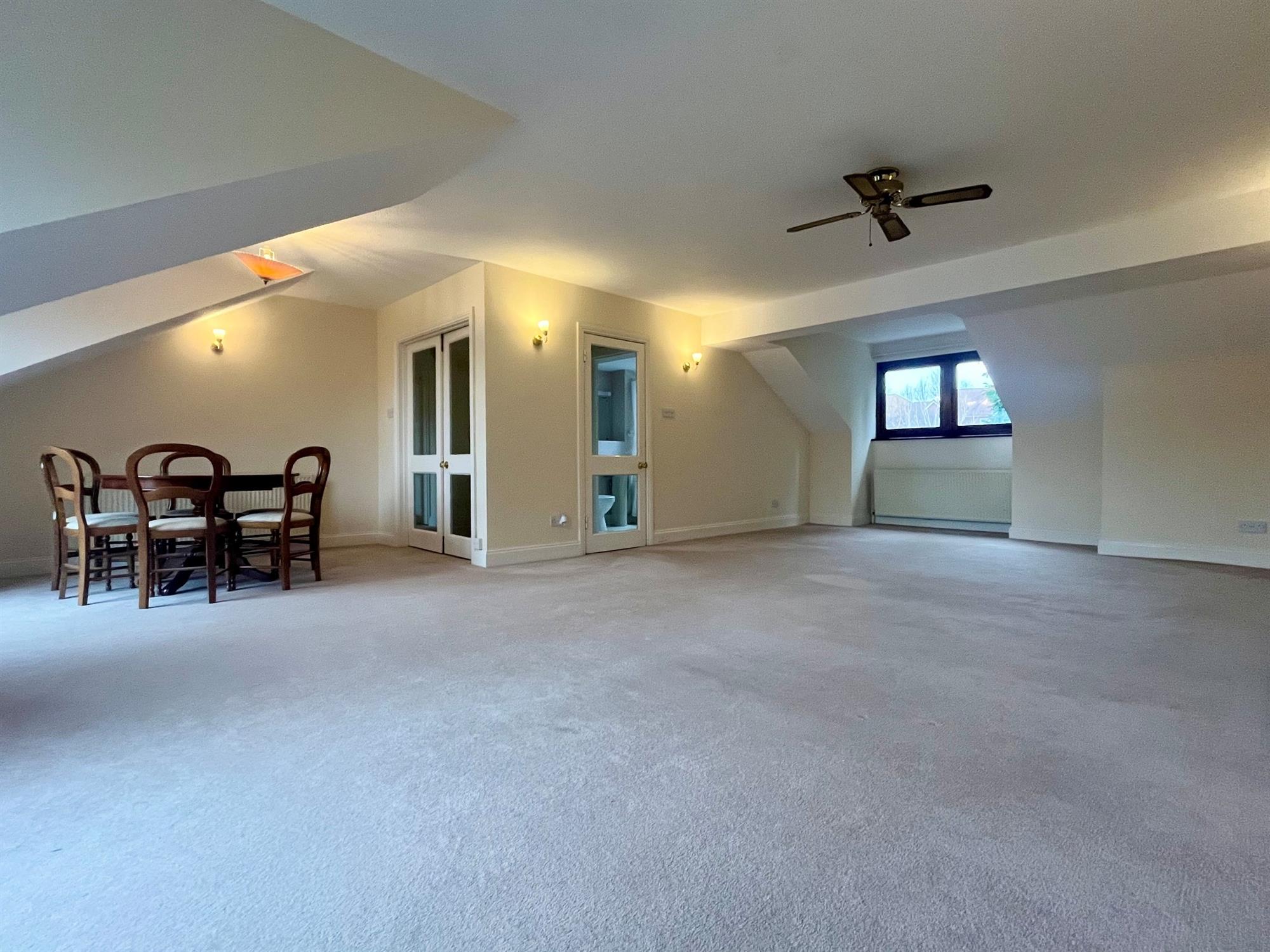 Flat Winn Road in Southampton