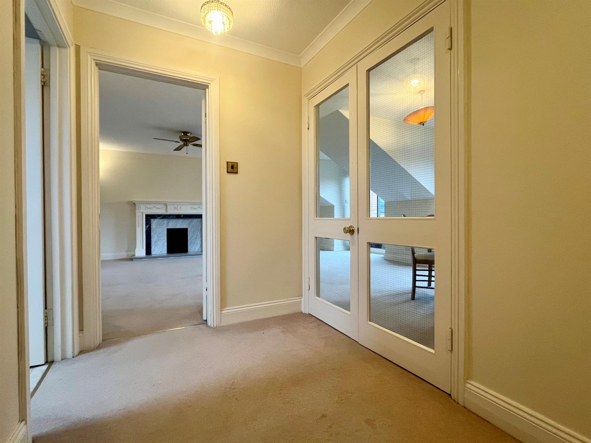 Flat Winn Road in Southampton