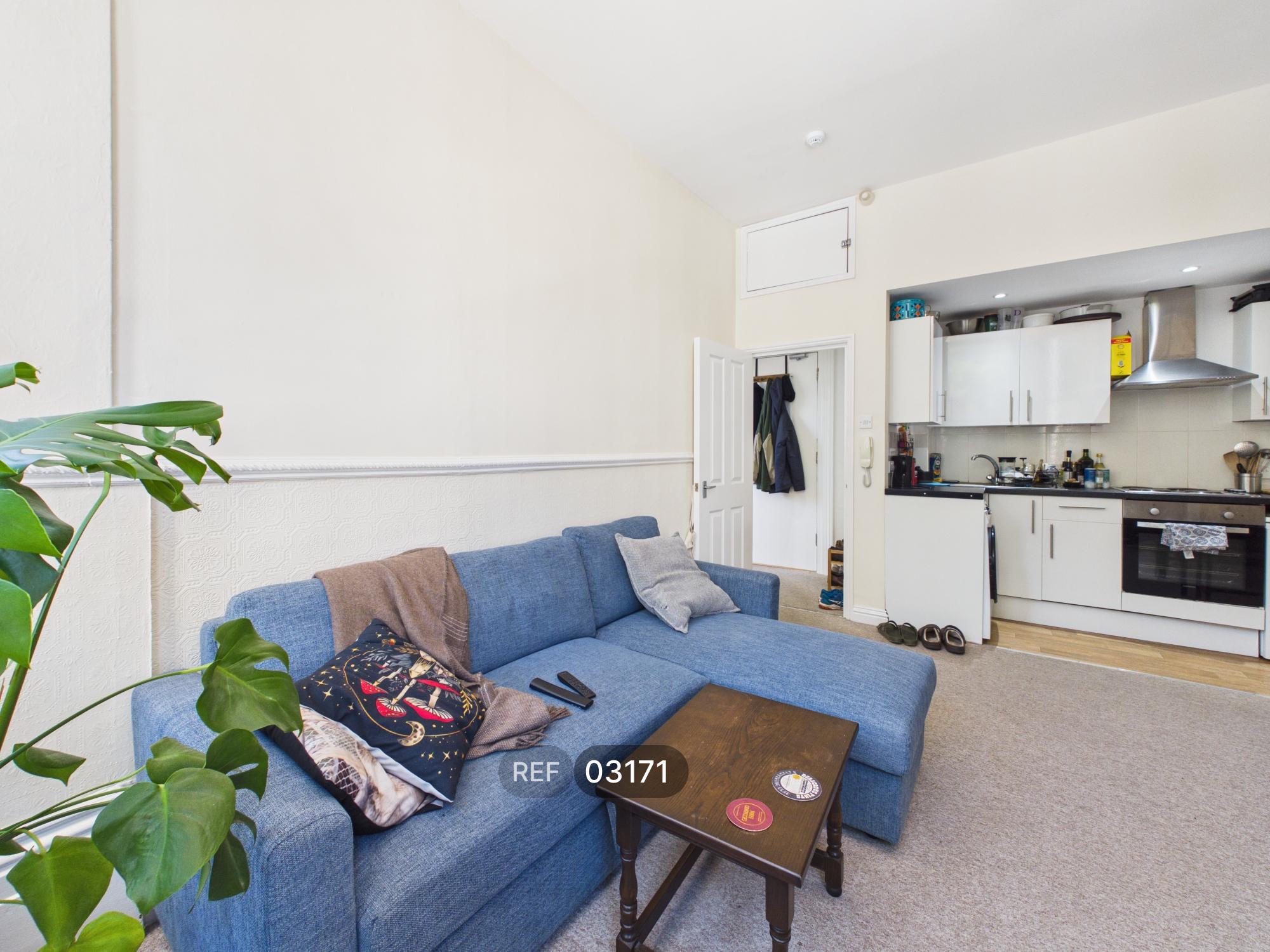 Flat Leopold Road in Brighton