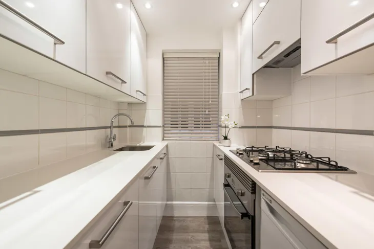 Flat Netherhall Gardens in Greater London