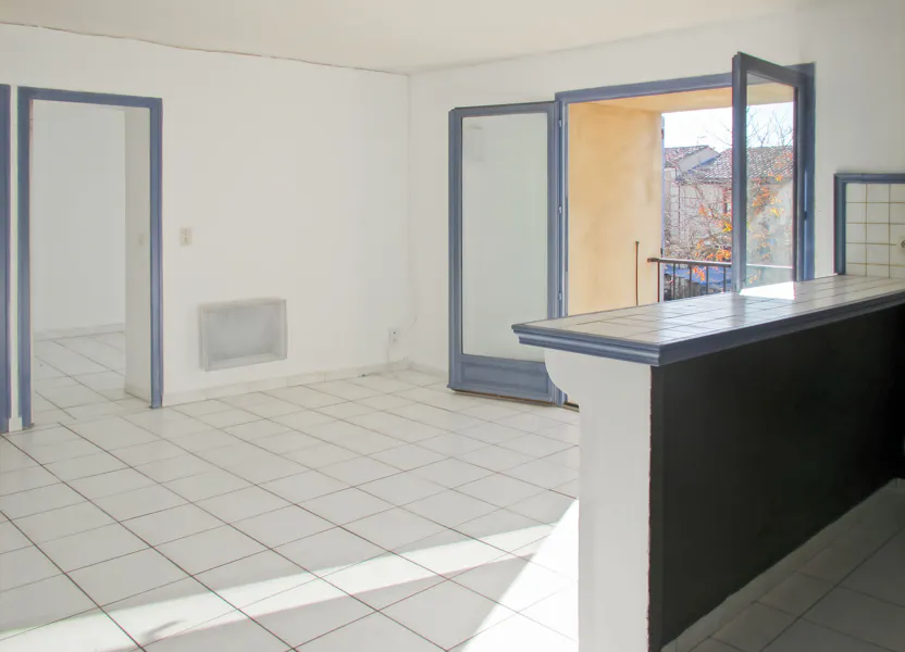 Appartement Place du Serre à Saint-Michel-l'Observatoire