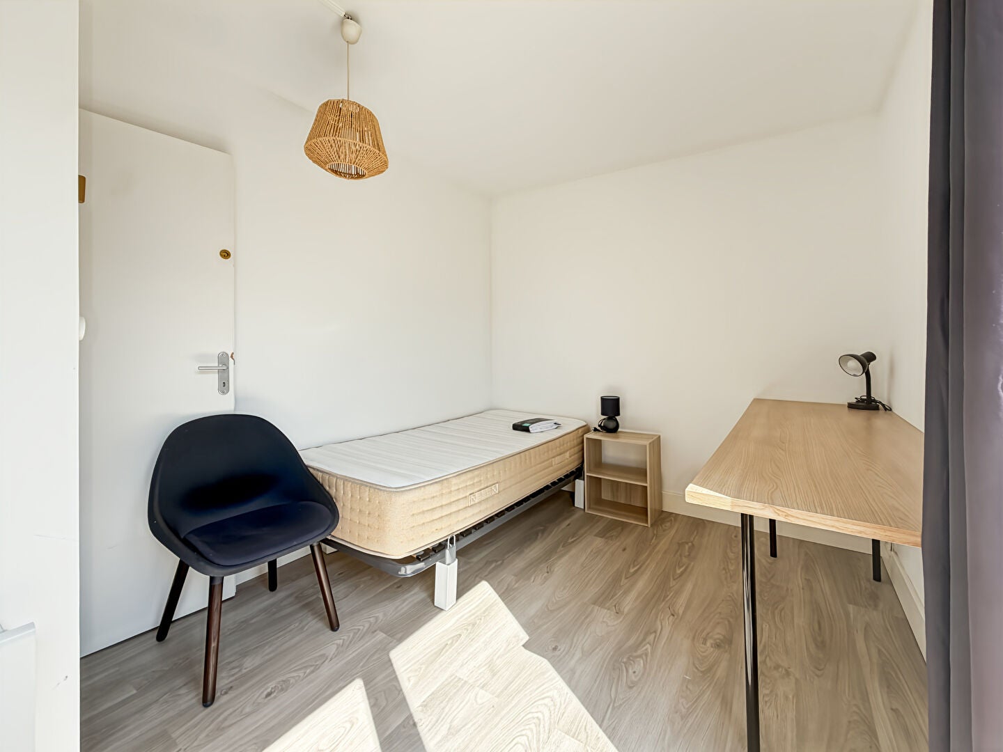 Room Place Recteur Henri Le Moal in Rennes