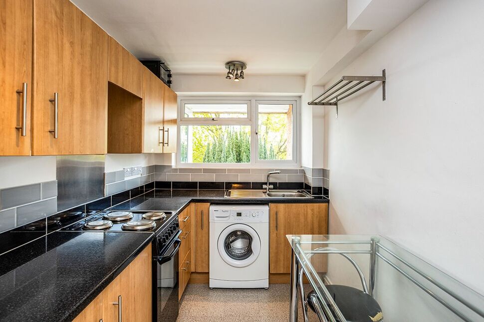 Flat Chilston Road in Royal Tunbridge Wells
