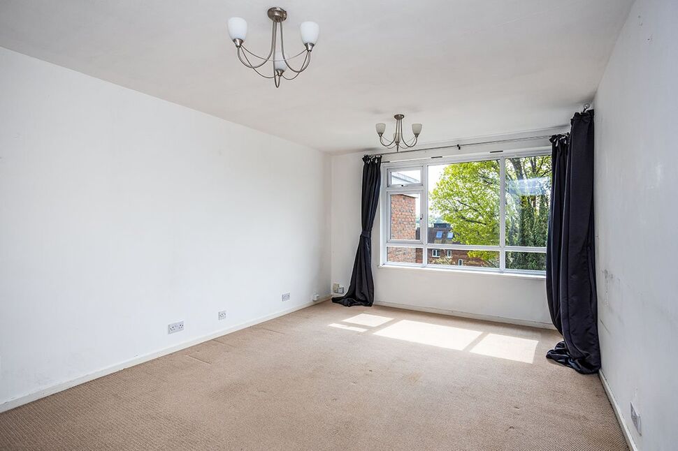 Flat Chilston Road in Royal Tunbridge Wells