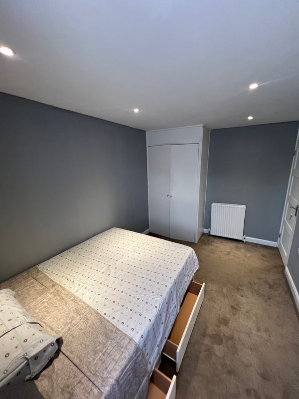 Room Paringdon Road in Harlow