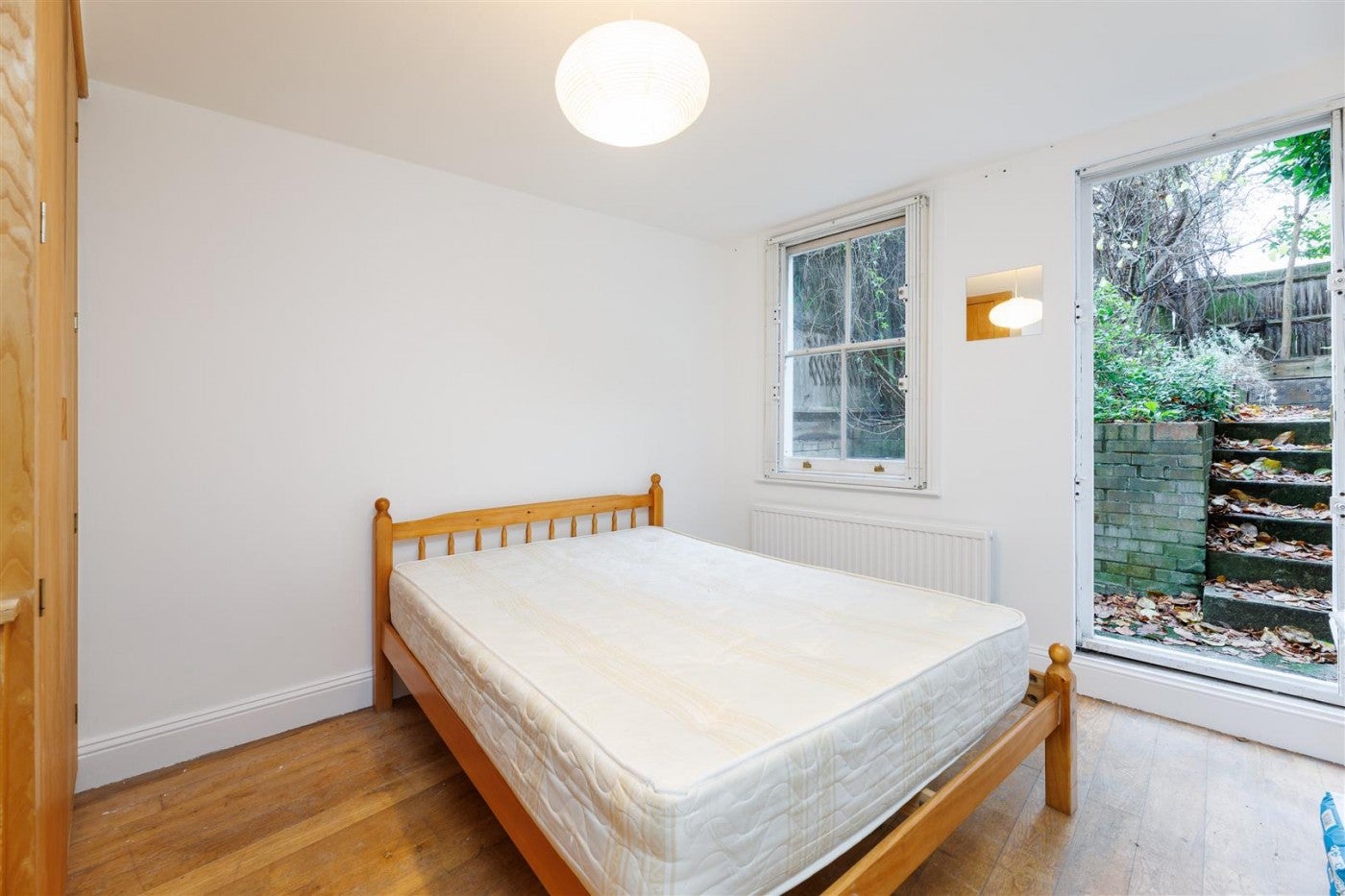 Flat Wilson Road in Greater London