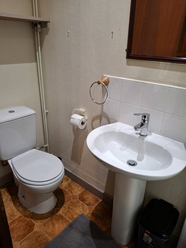 Room Bath Street in Stoke-on-Trent