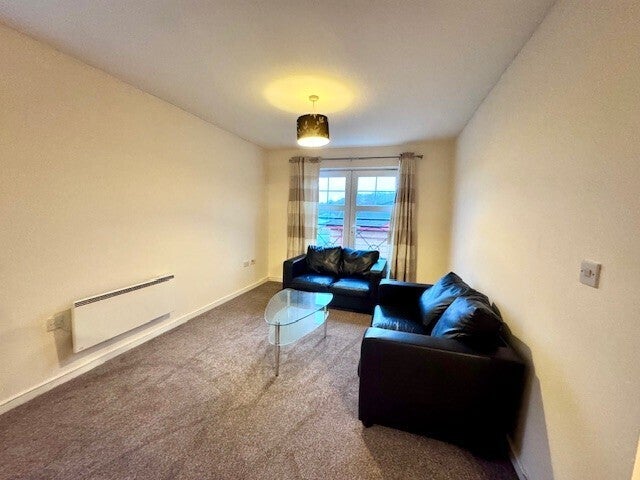 Flat Astley Brook Close in Bolton
