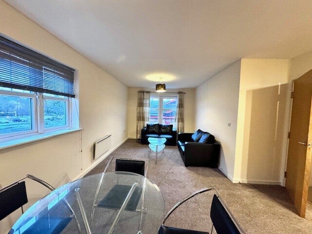 Flat Astley Brook Close in Bolton