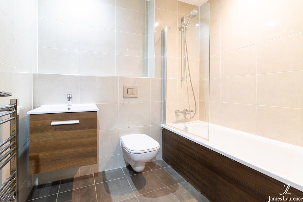 Flat Hagley Road in Birmingham