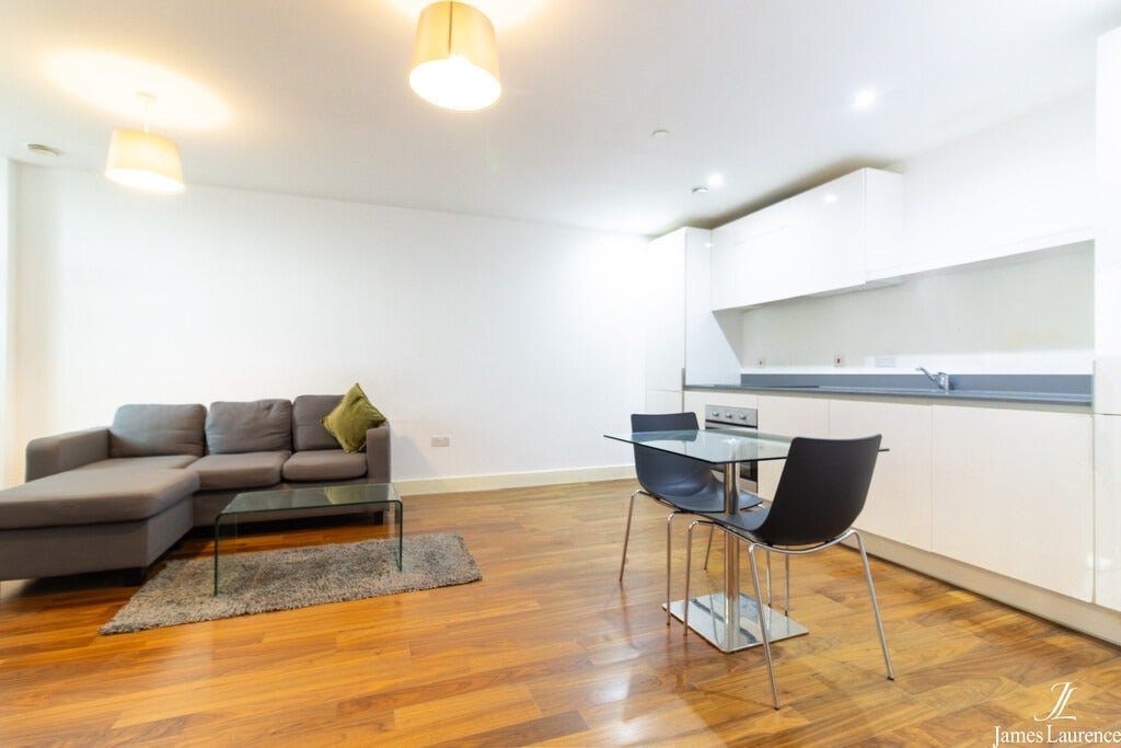 Flat Hagley Road in Birmingham