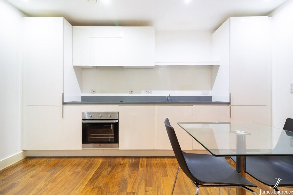 Flat Hagley Road in Birmingham