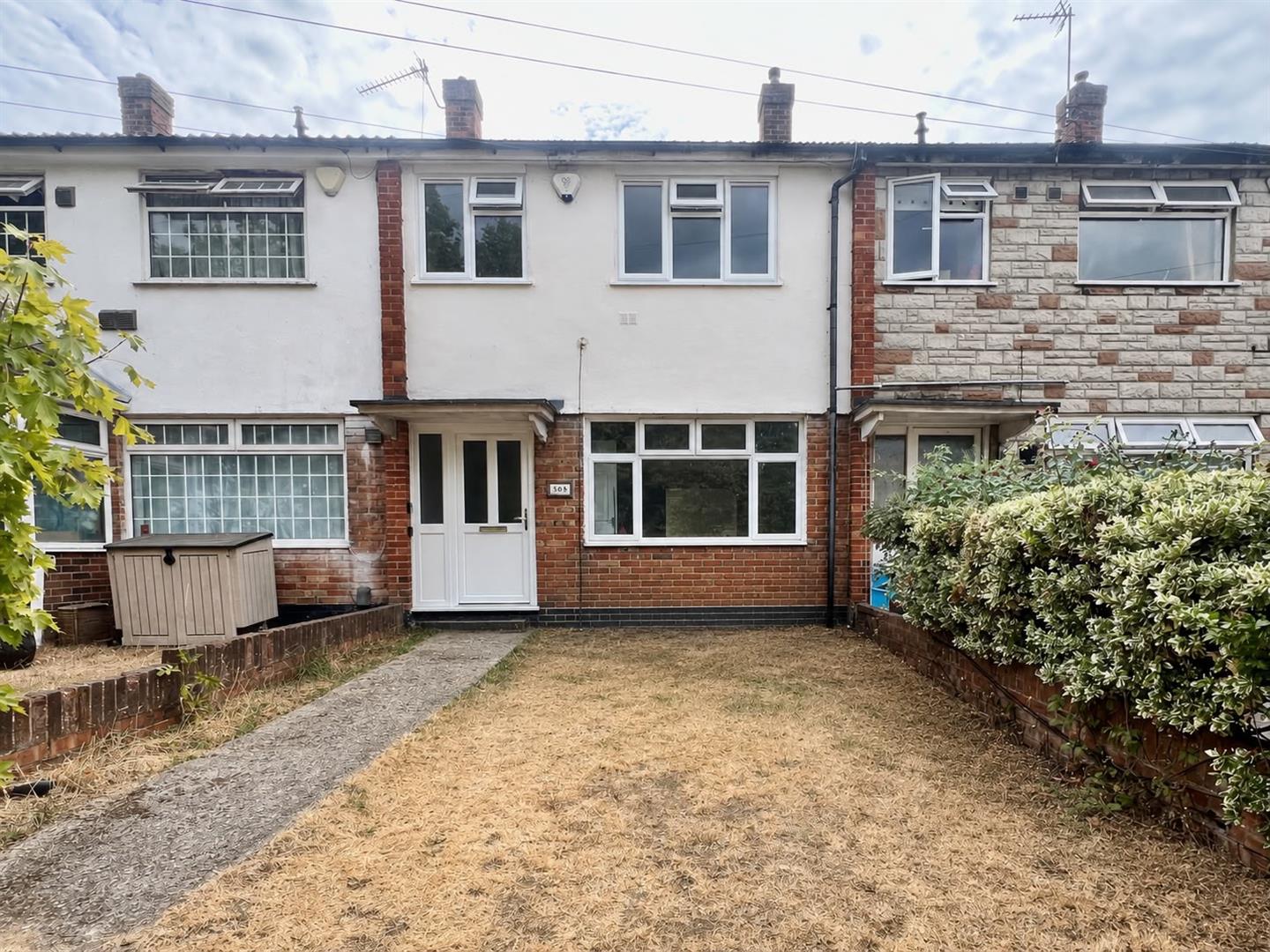 House Sipson Road in Greater London