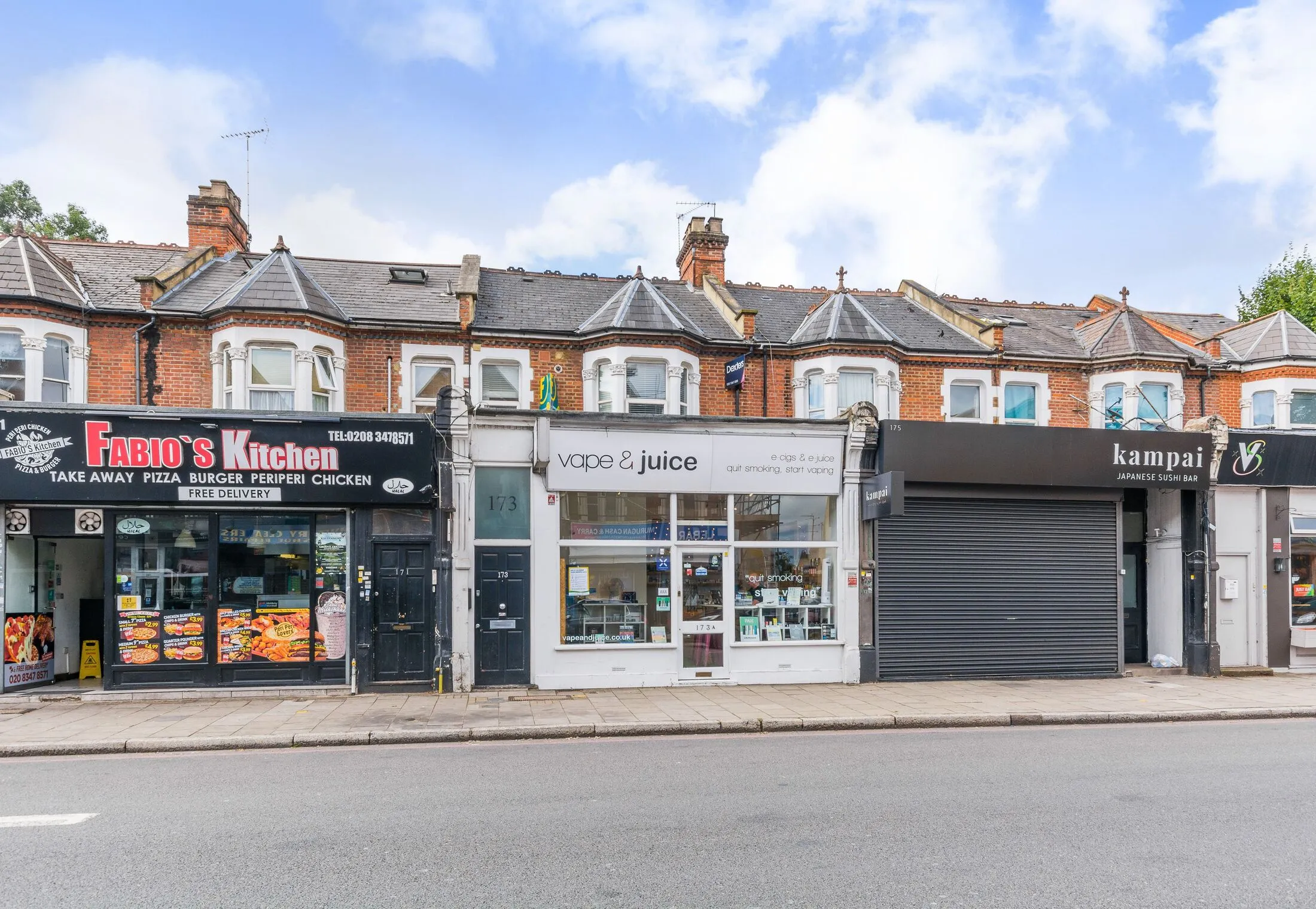 Flat Cromwell Avenue in Greater London