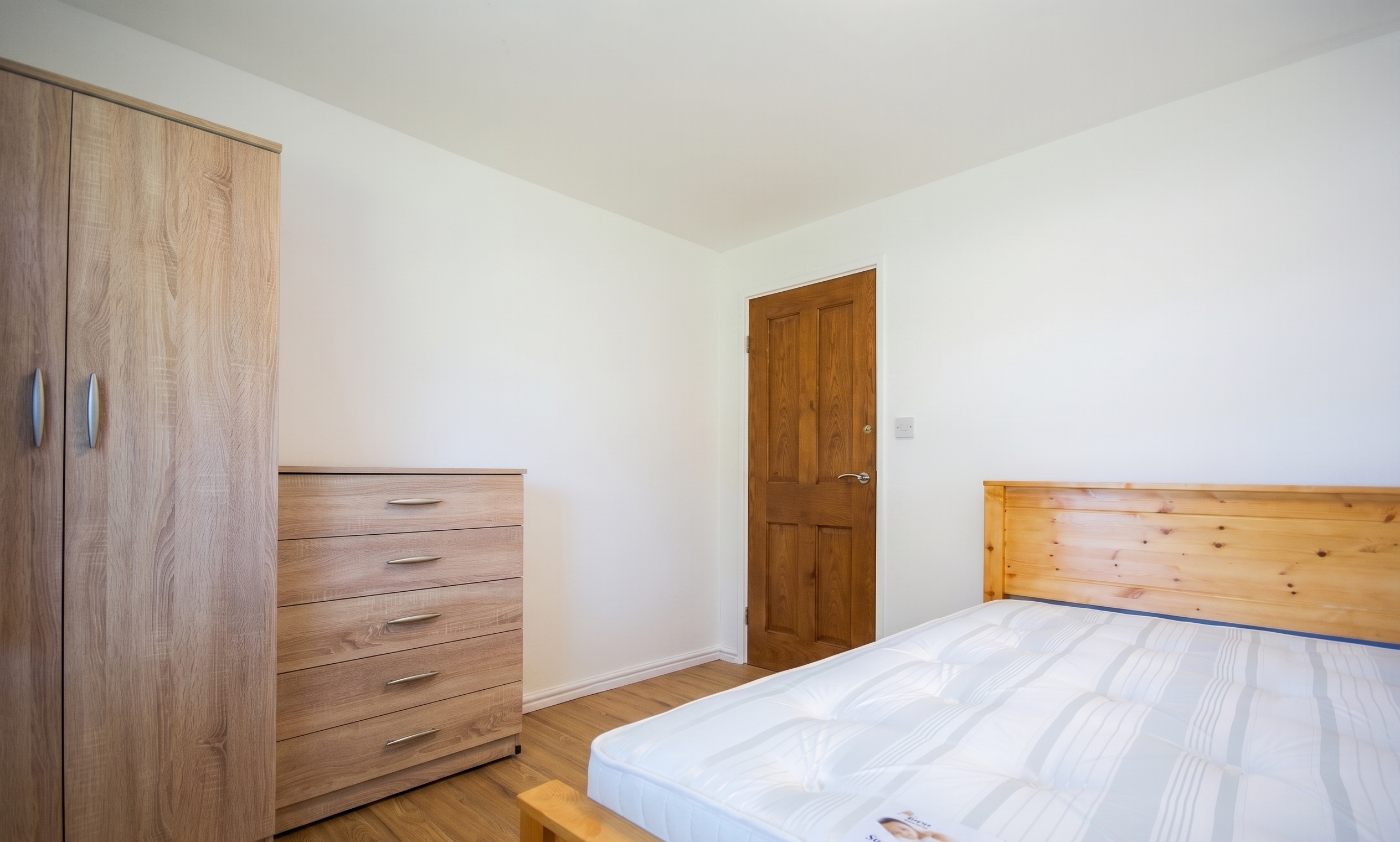 Room Foster Way in Birmingham