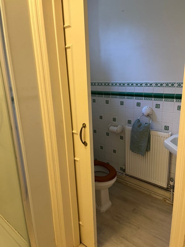Room Parliament Lane in Burnham