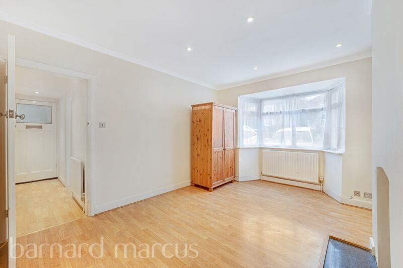 Flat Marlborough Close in Greater London