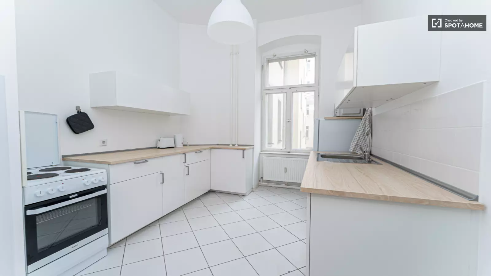 Wohnung Schönfließer Straße in Berlin