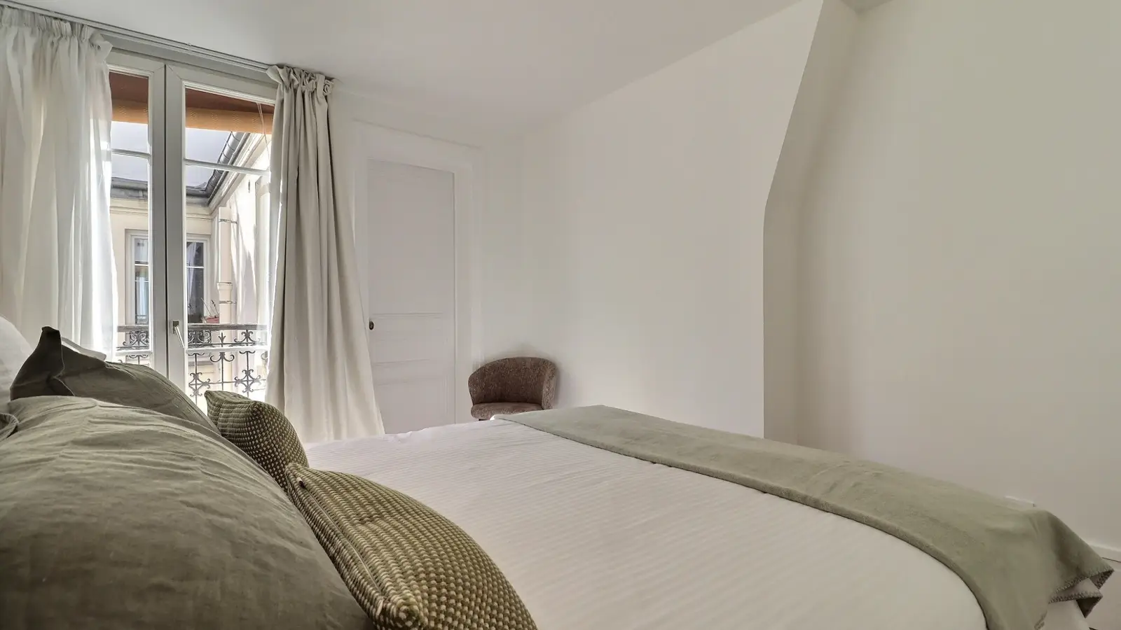 Appartement Rue des Tournelles à Paris