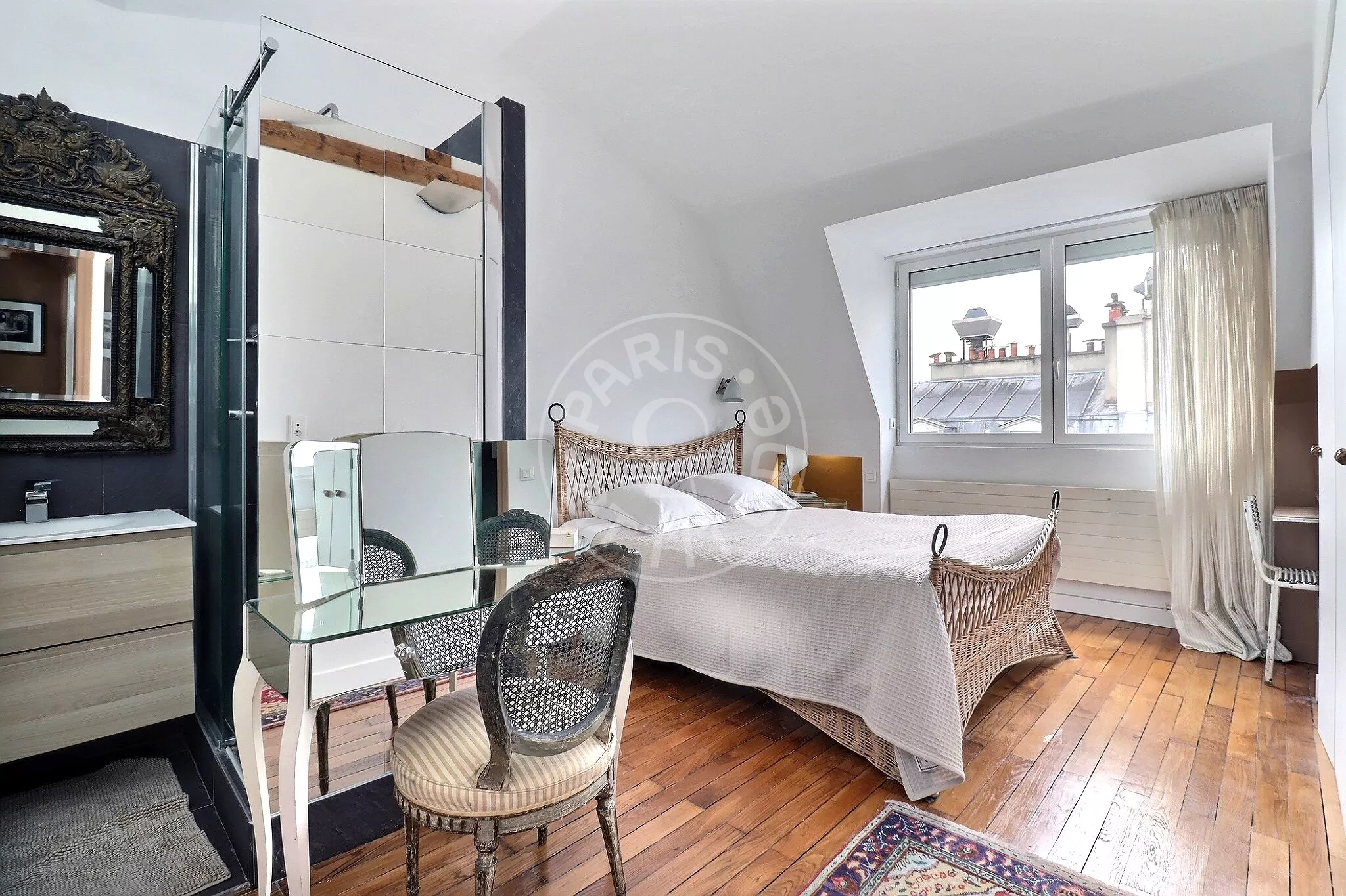 Flat Quai Saint-Michel in Paris
