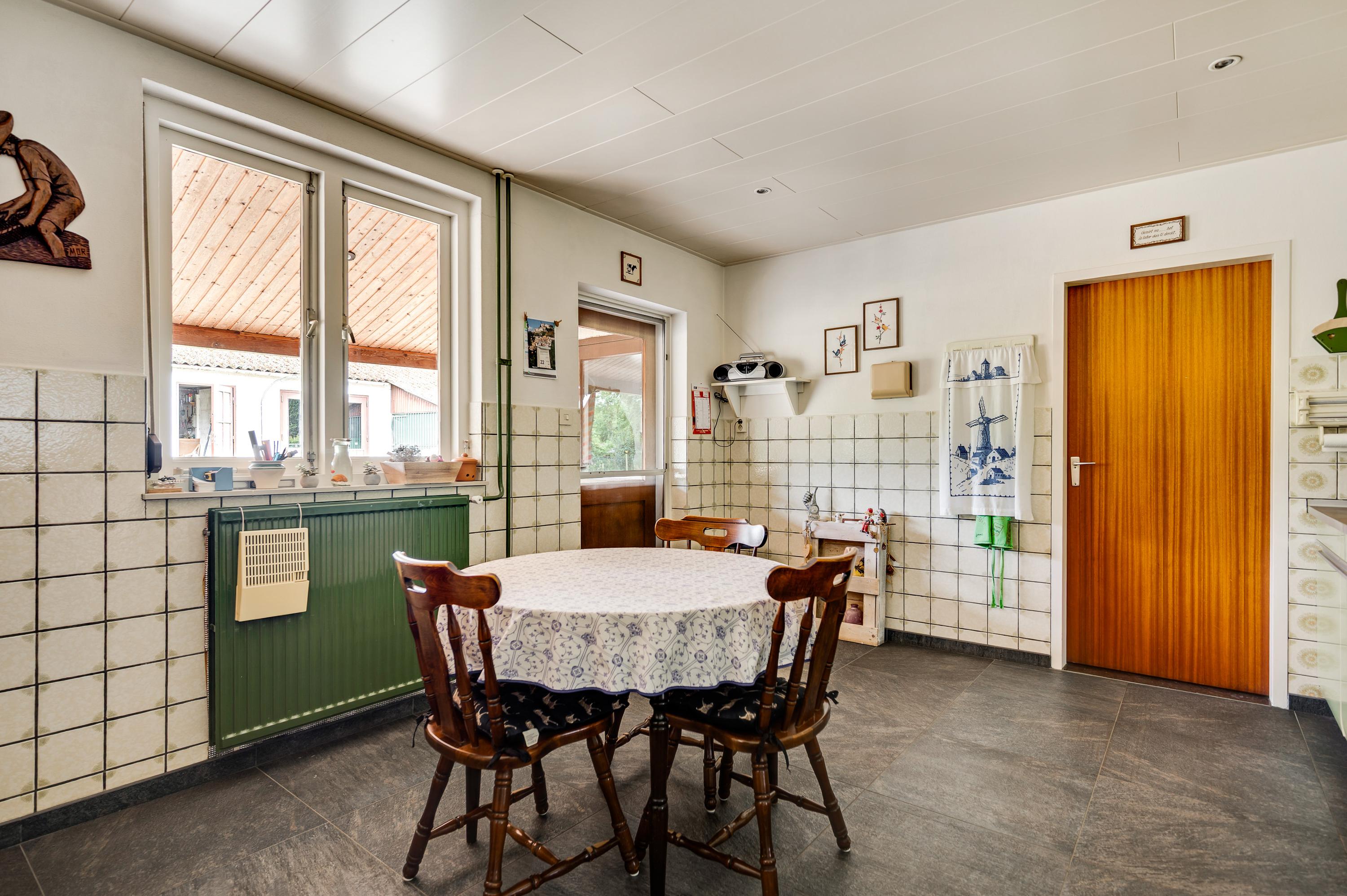 Vrijstaande woning te koop: Overhaelen 6, Haelen