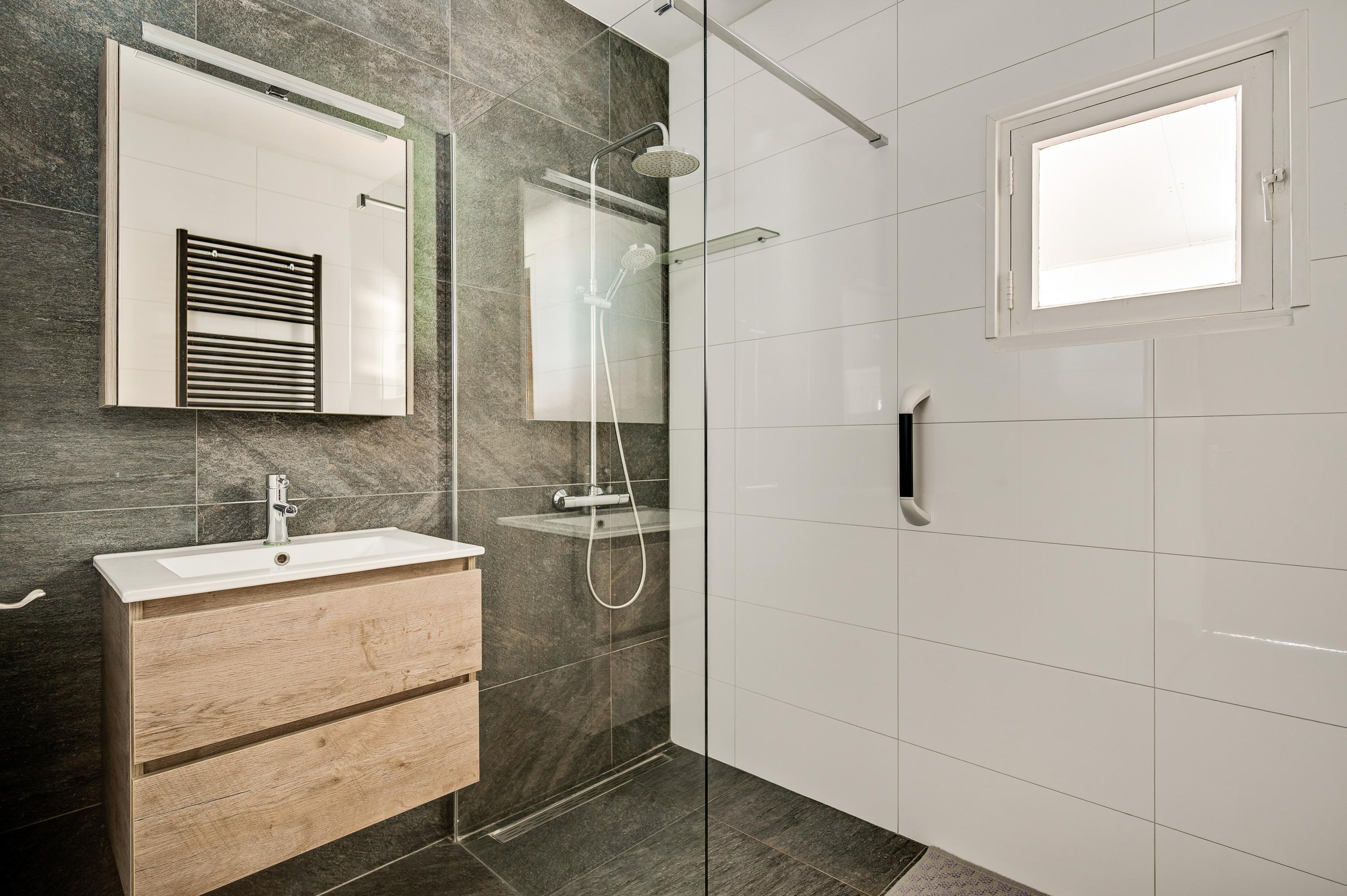 Vrijstaande woning te koop: Overhaelen 6, Haelen