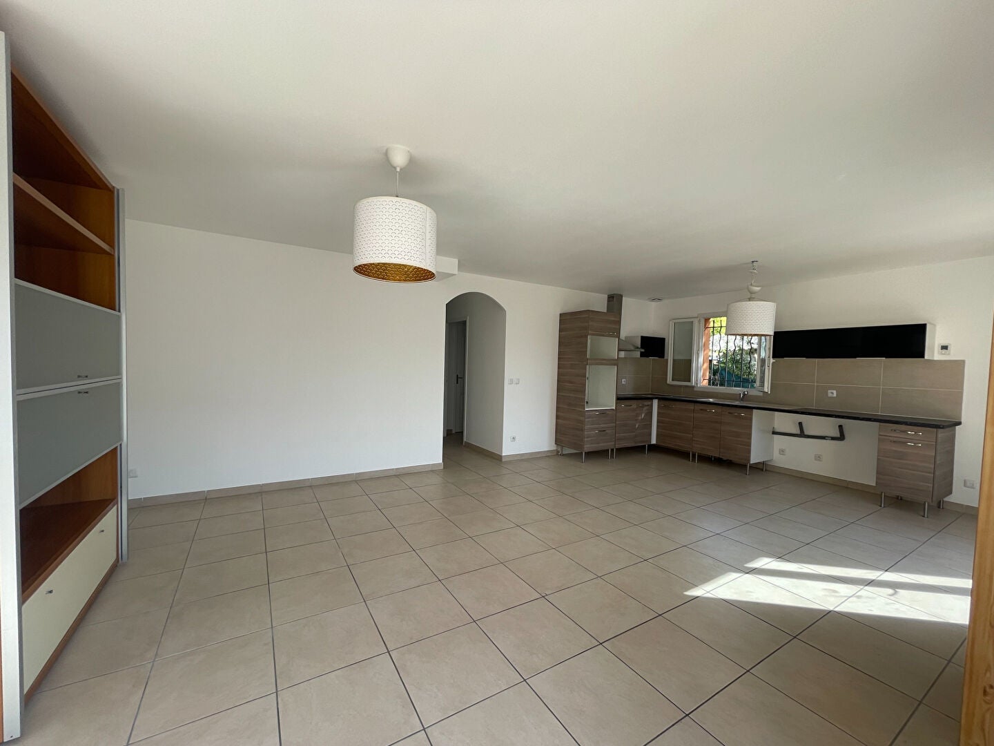 Maison Rue de la Pomme de Pin à La Fare-les-Oliviers