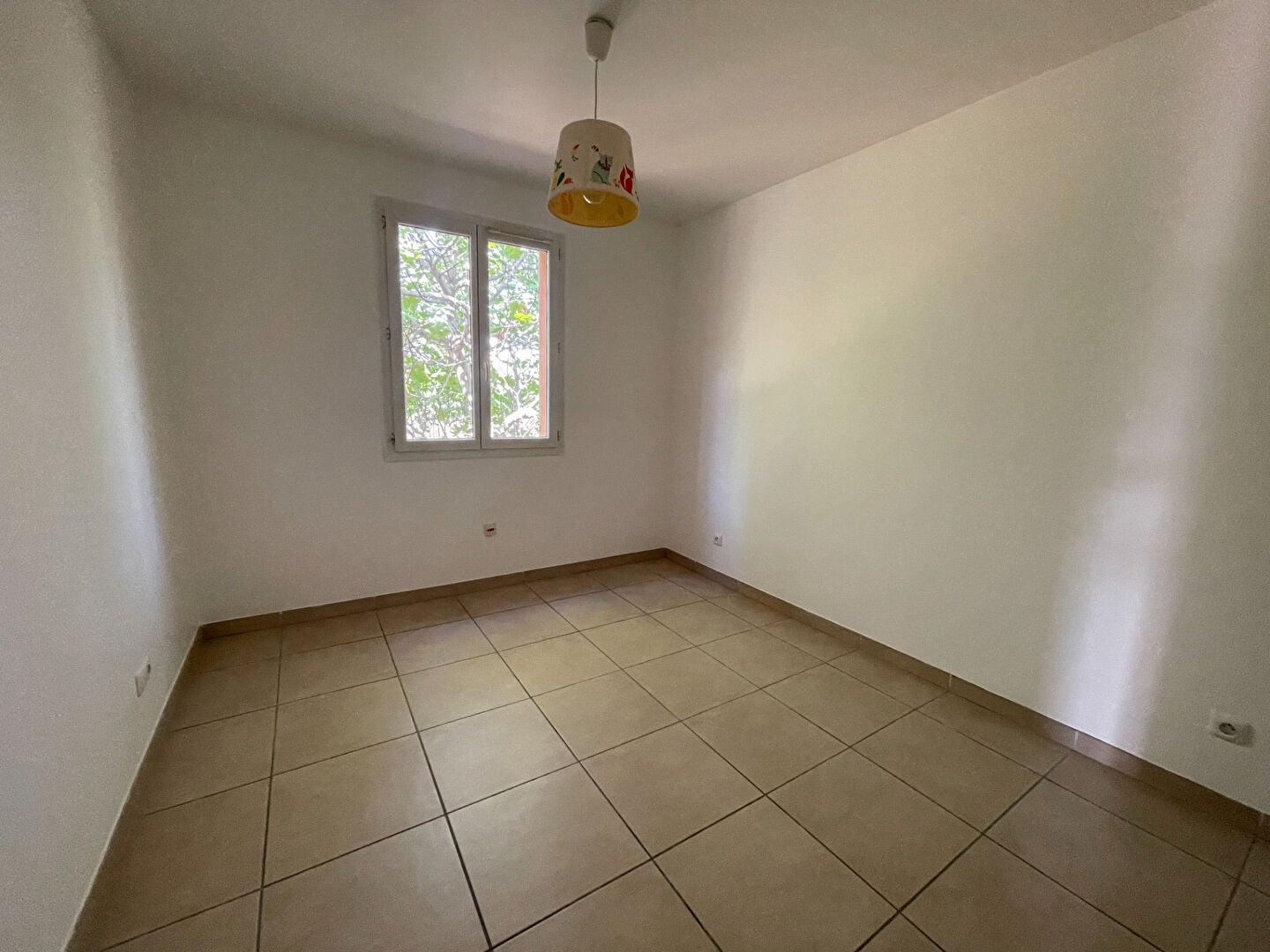 Maison Rue de la Pomme de Pin à La Fare-les-Oliviers
