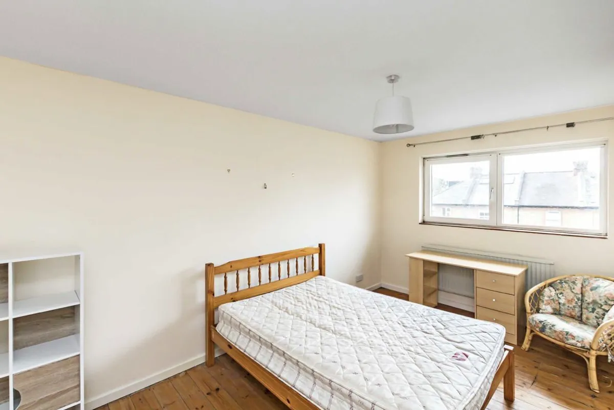 Room Florence Road in Greater London