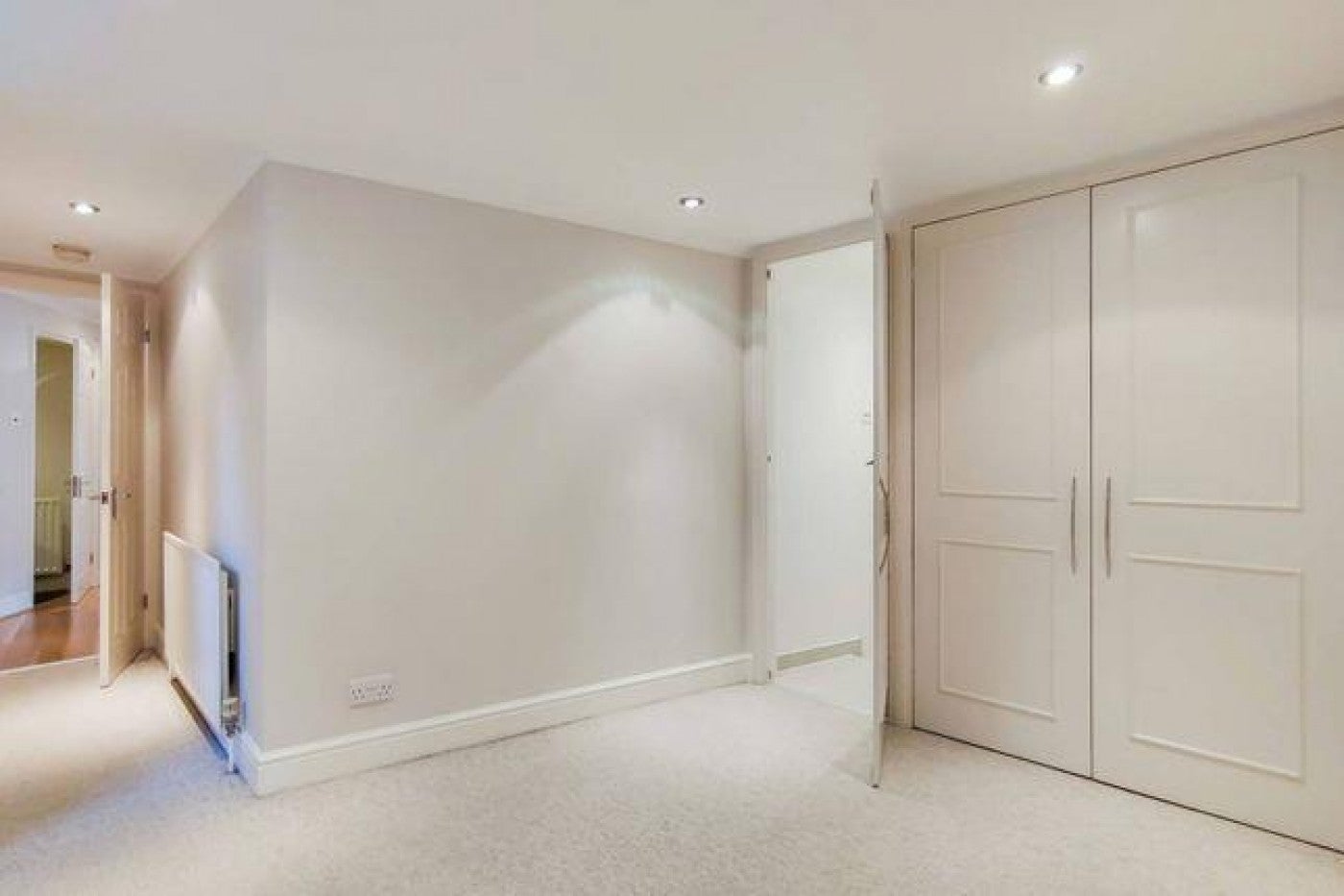 Flat Belgrave Gardens in City of Westminster