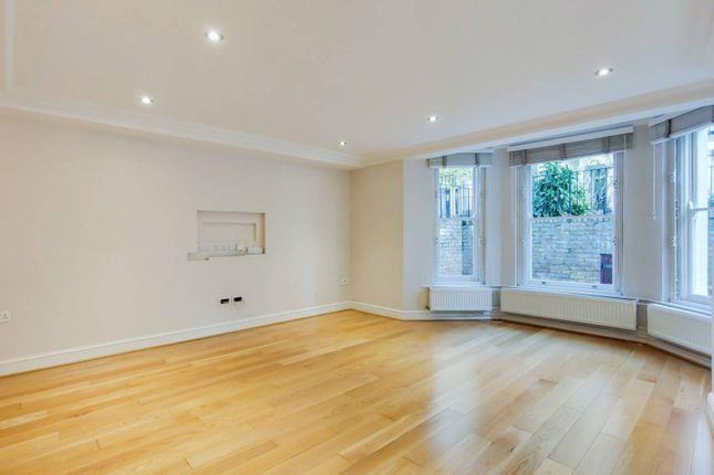 Flat Belgrave Gardens in City of Westminster