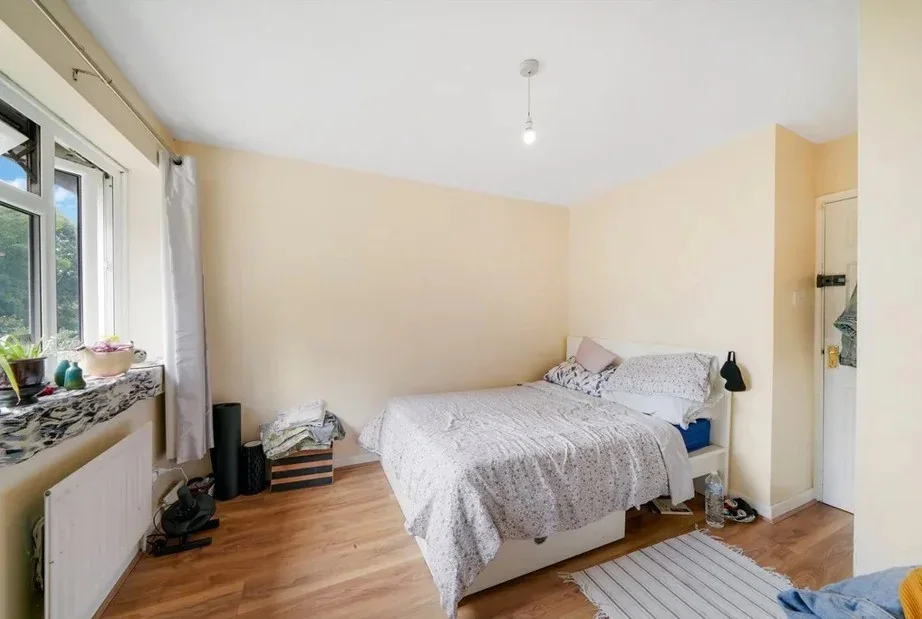 House Alice Thompson Close in Greater London