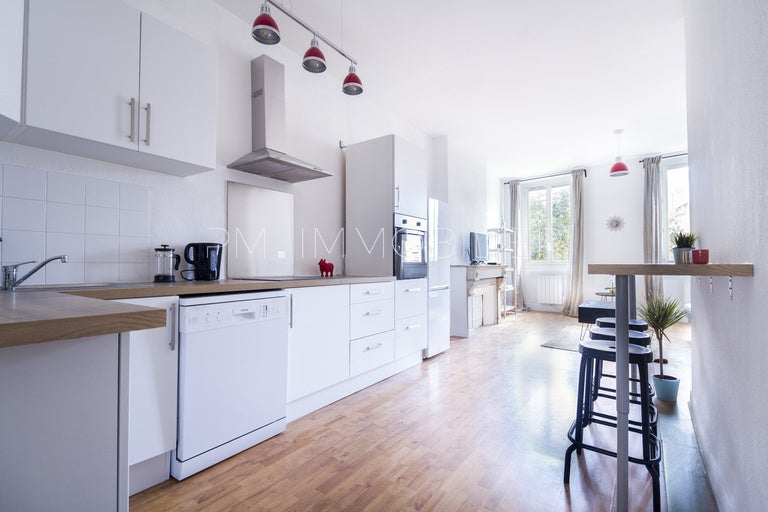 Appartement Avenue Camille Pelletan à Marseille