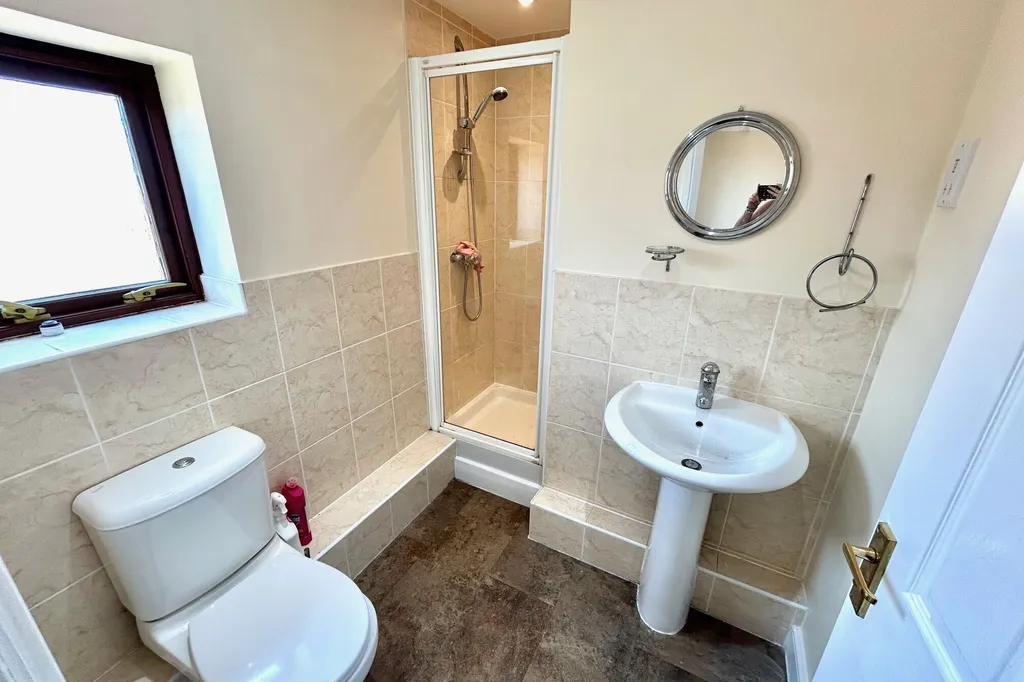 Room Langport Crescent in Milton Keynes