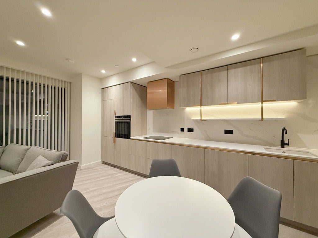 Flat Manilla Street in Greater London