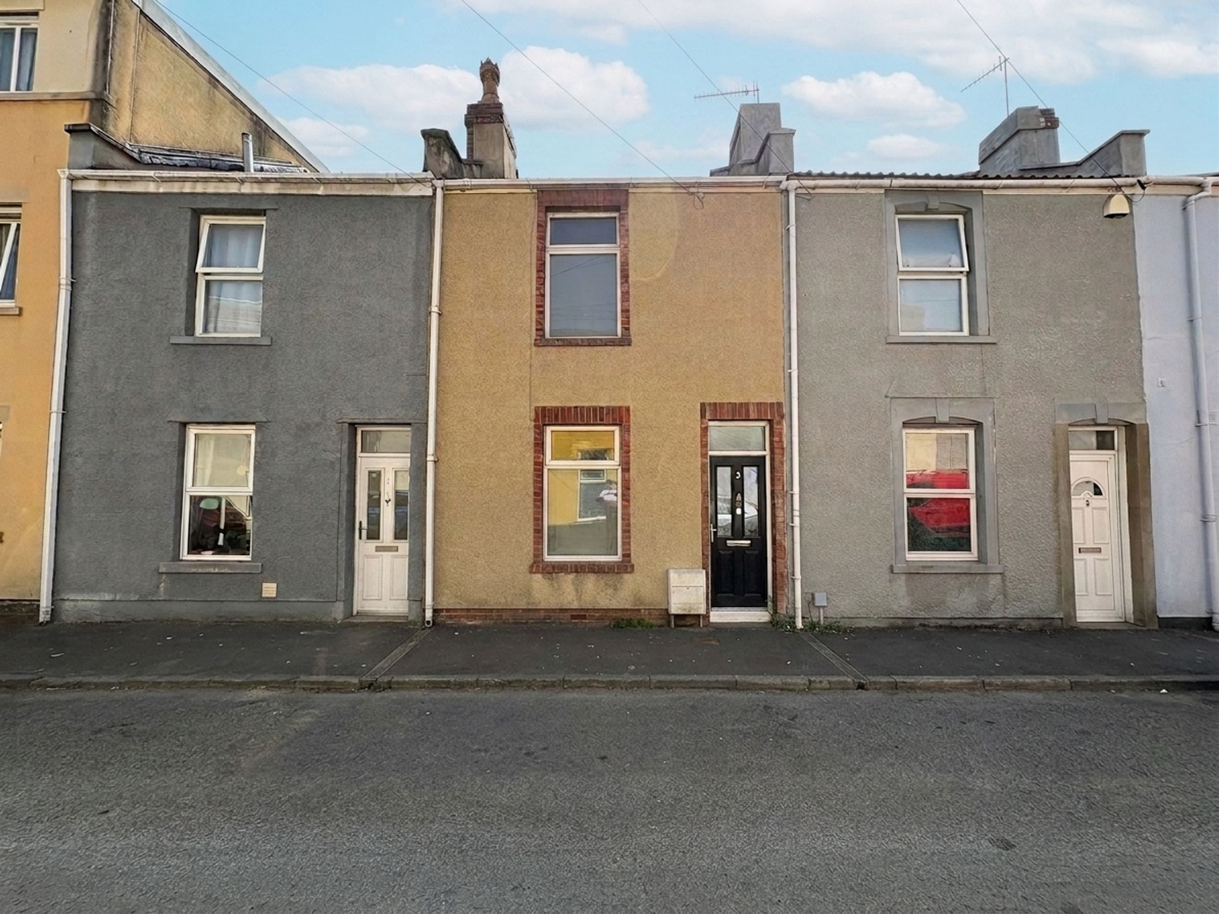 House Stanley Street North in Bristol
