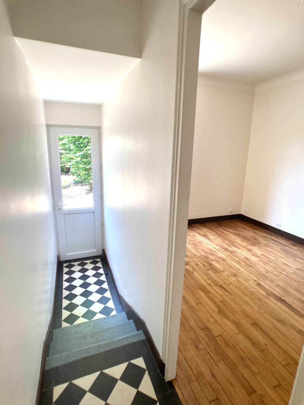 Flat Rue des Fleurs in Viroflay