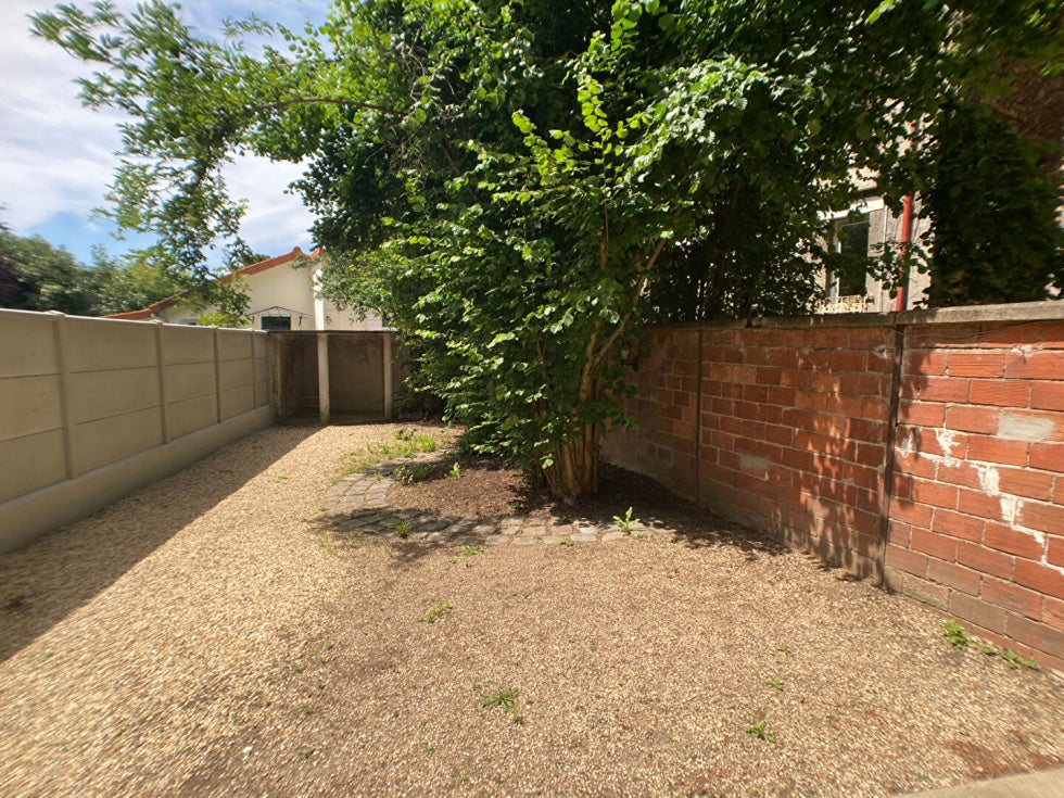 Flat Rue des Fleurs in Viroflay