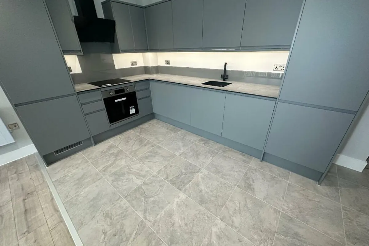 Flat Bowmars Lane in Leicester