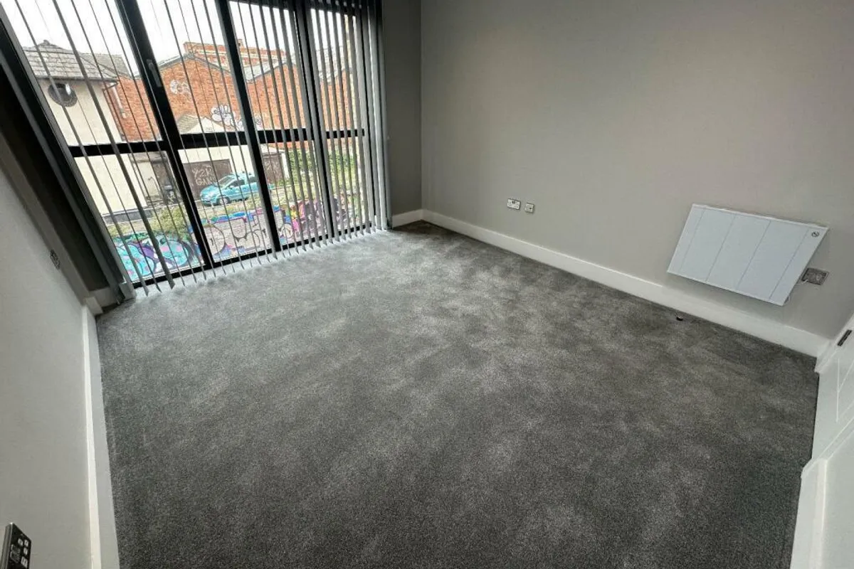 Flat Bowmars Lane in Leicester
