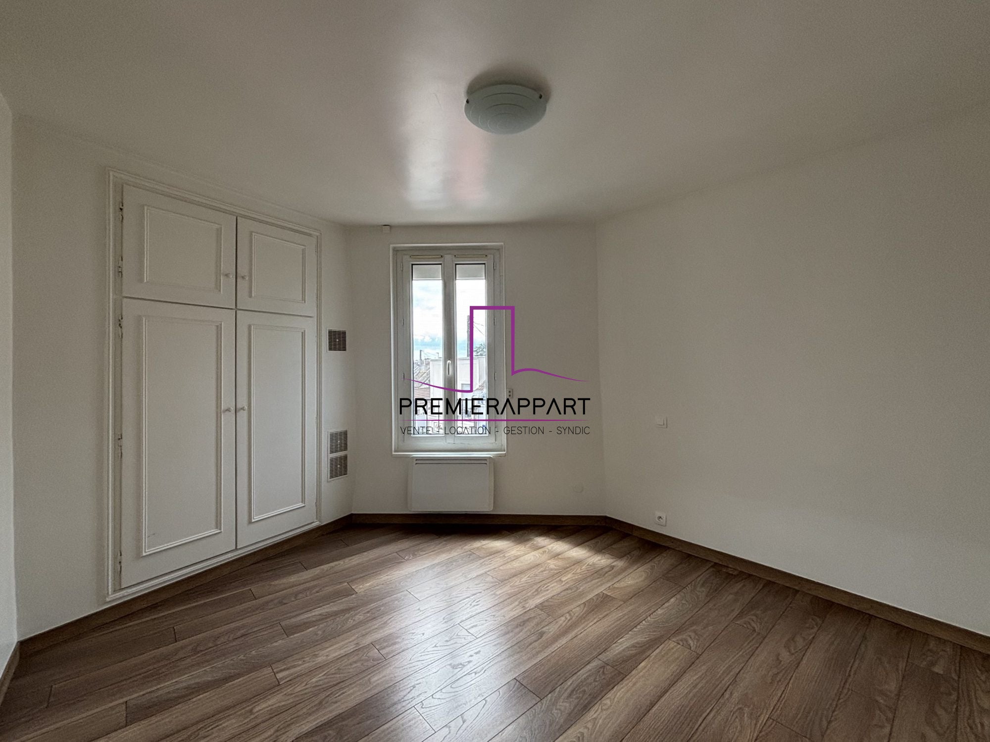 Appartement Place du Général Leclerc à Houilles