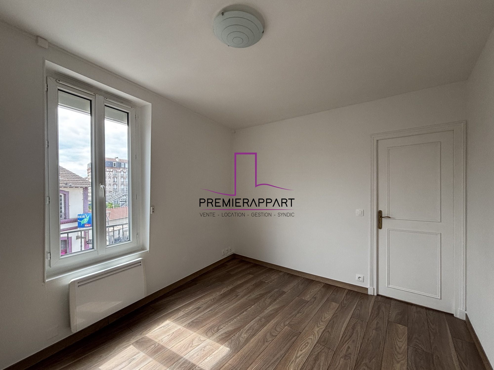 Appartement Place du Général Leclerc à Houilles