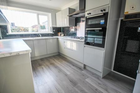 House Smithson Close in Poole