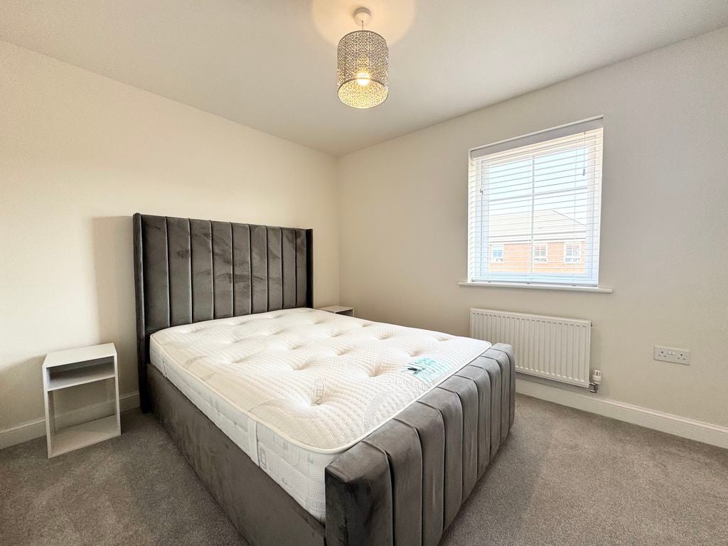 House Weightman Close in New Waltham