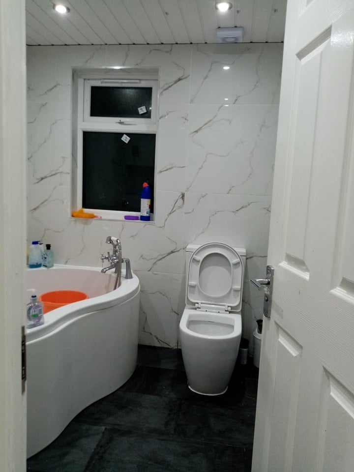 Room Dawlish Drive in Greater London