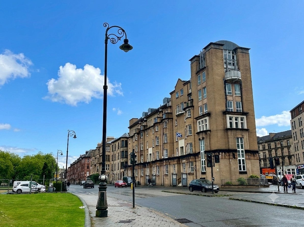 Flat Sauchiehall Street in Glasgow
