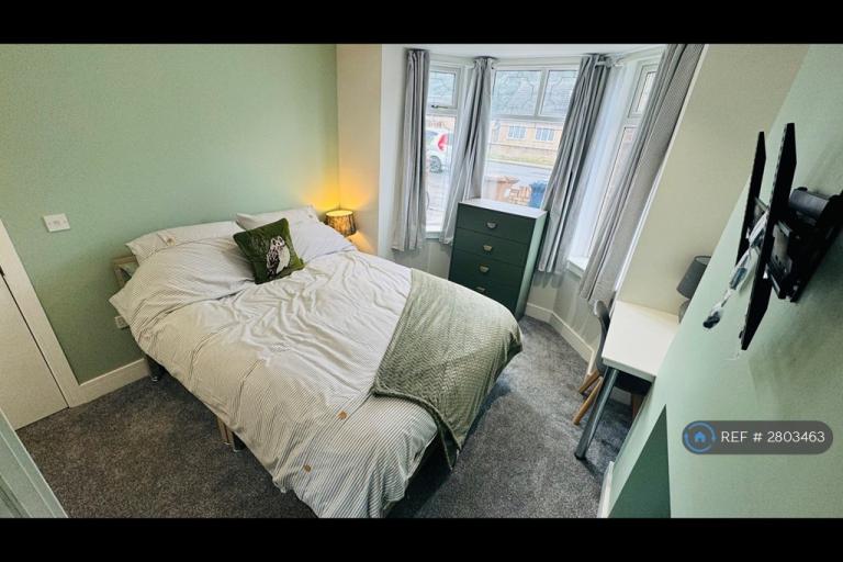 Room Leverington Road in Fenland District