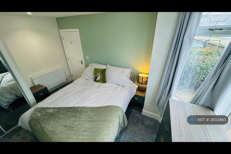 Room Leverington Road in Fenland District