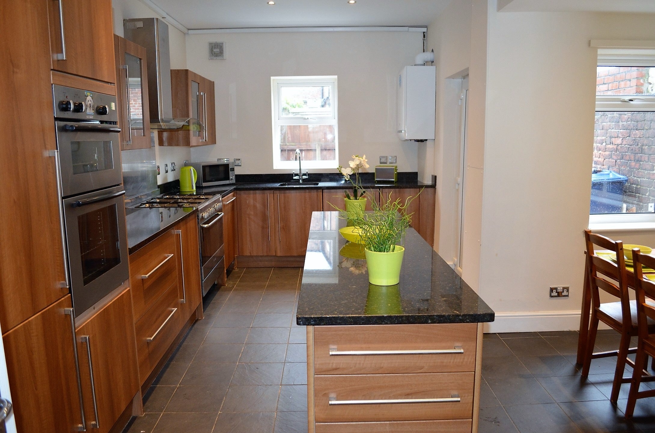 Flat Westwood Avenue in Newcastle upon Tyne